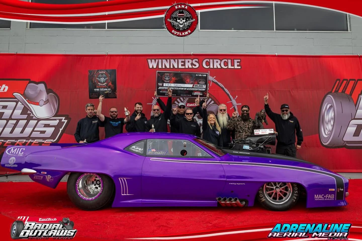 Mac Fab beadlock equipped car in winners circle